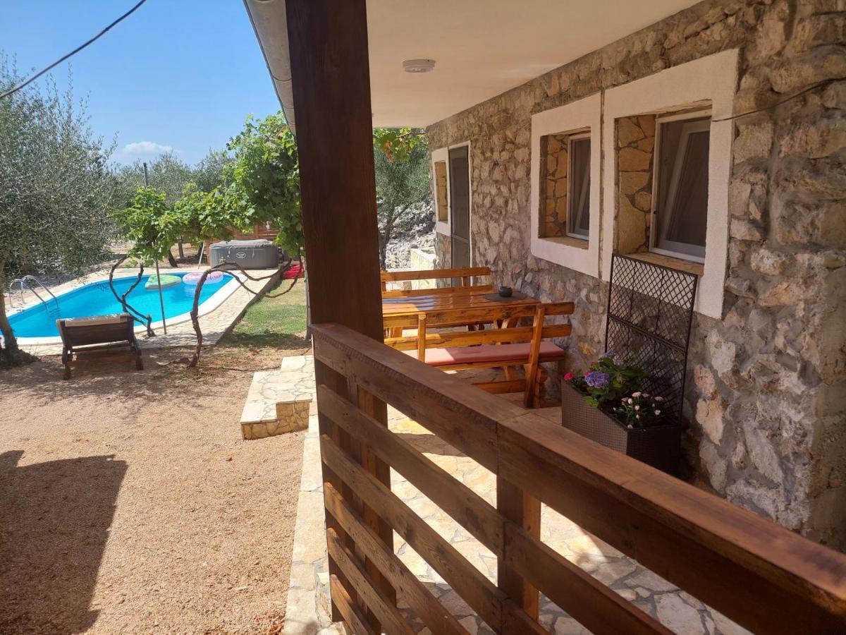 Holiday House Pulina Punat Exterior foto
