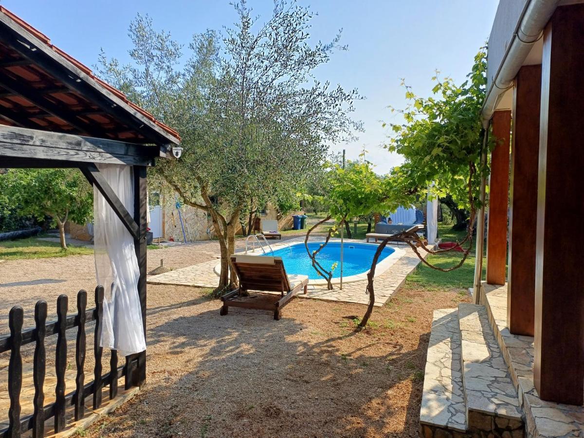 Holiday House Pulina Punat Exterior foto