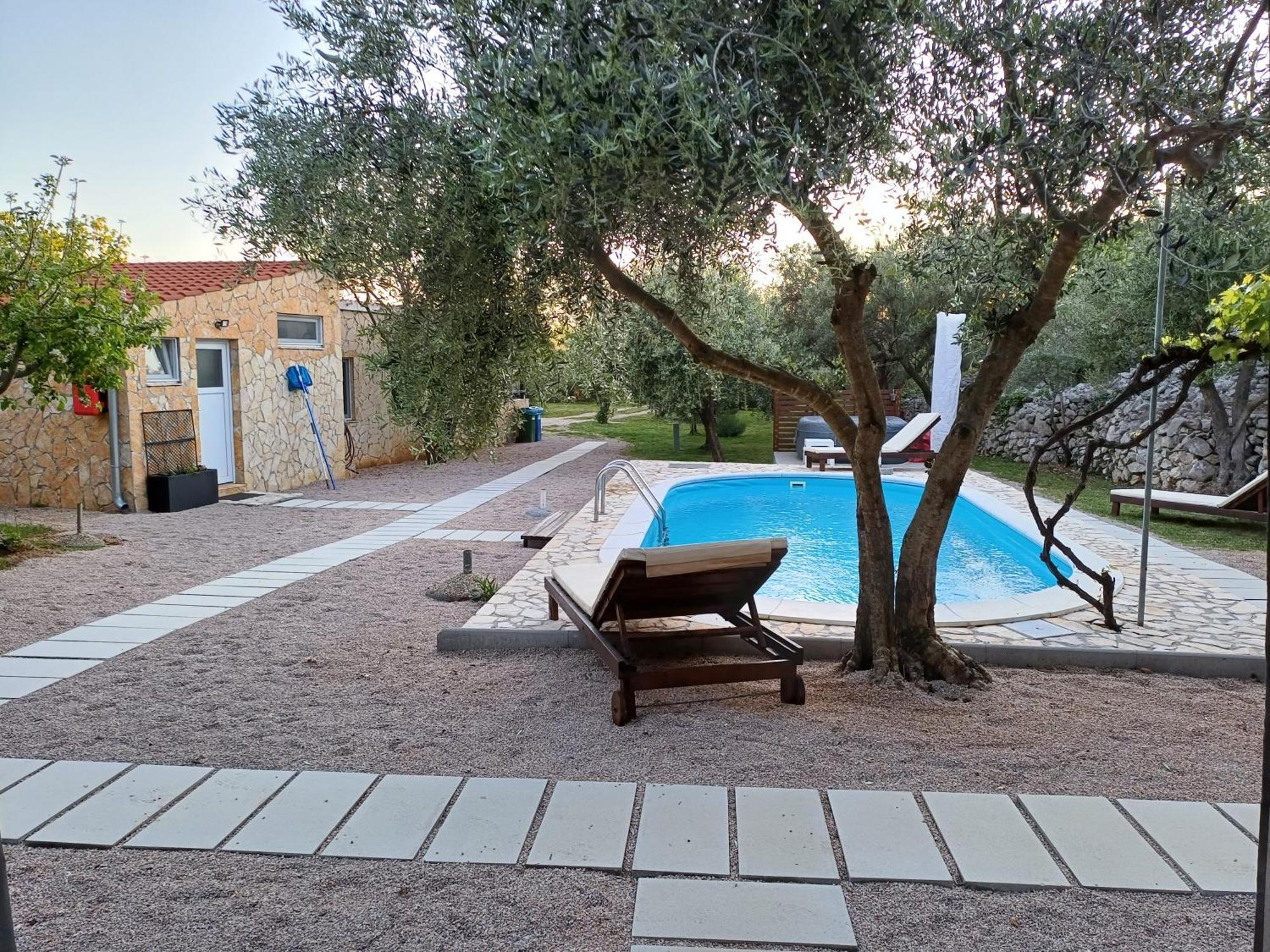 Holiday House Pulina Punat Exterior foto